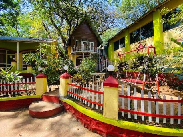 New Green Hill Matheran Exterior photo